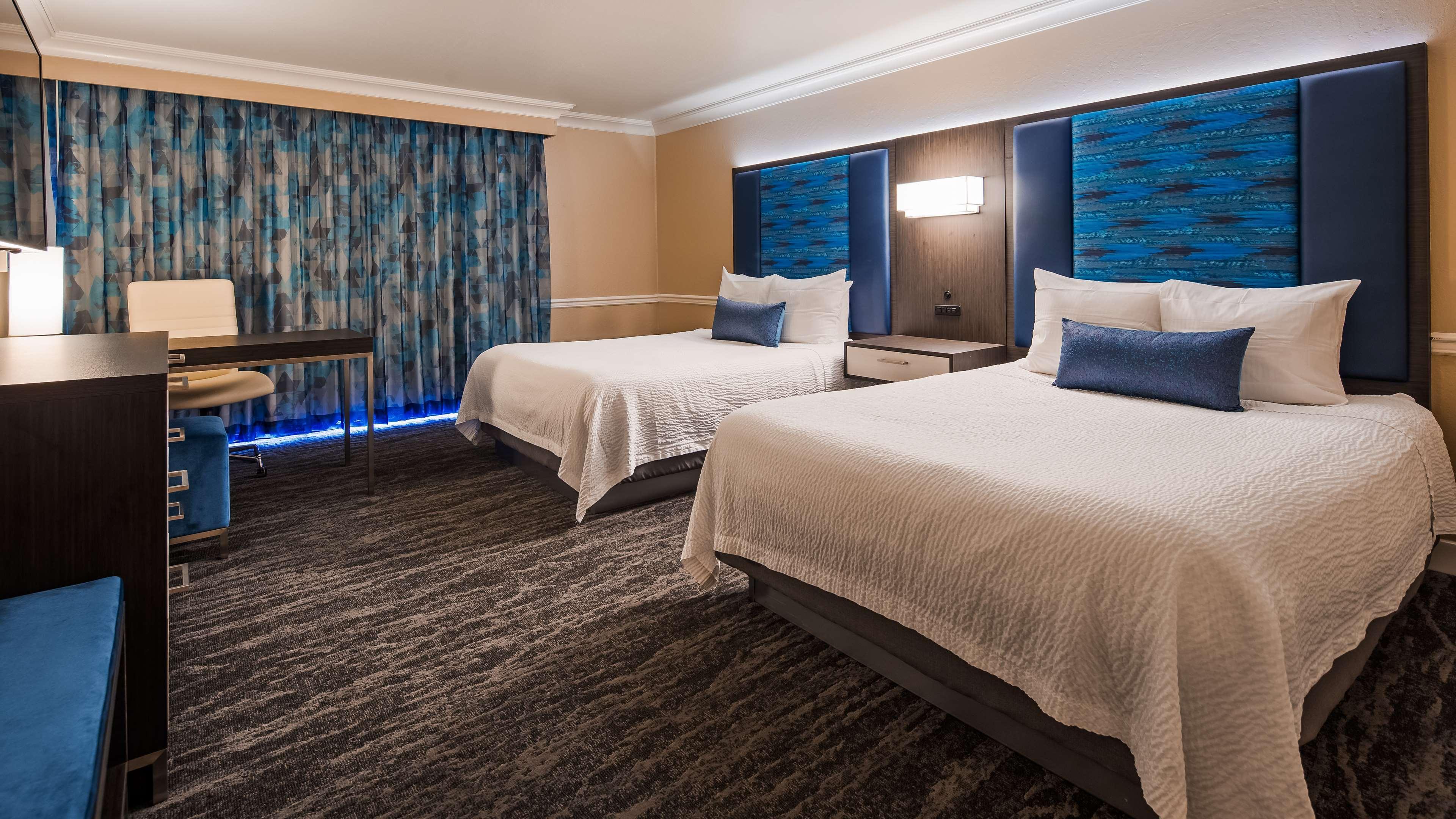 Best Western Plus Novato Oaks Inn Екстериор снимка
