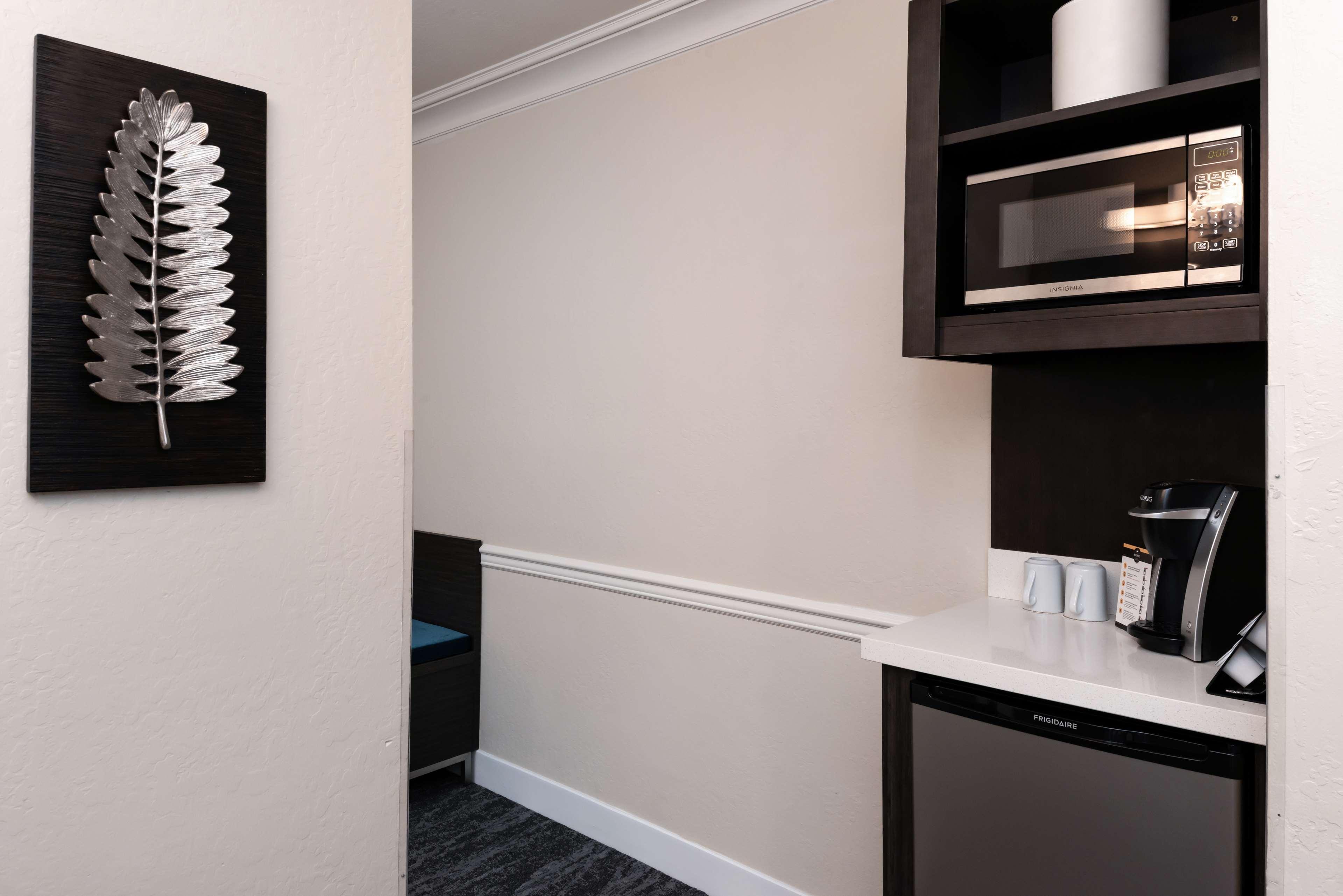 Best Western Plus Novato Oaks Inn Екстериор снимка