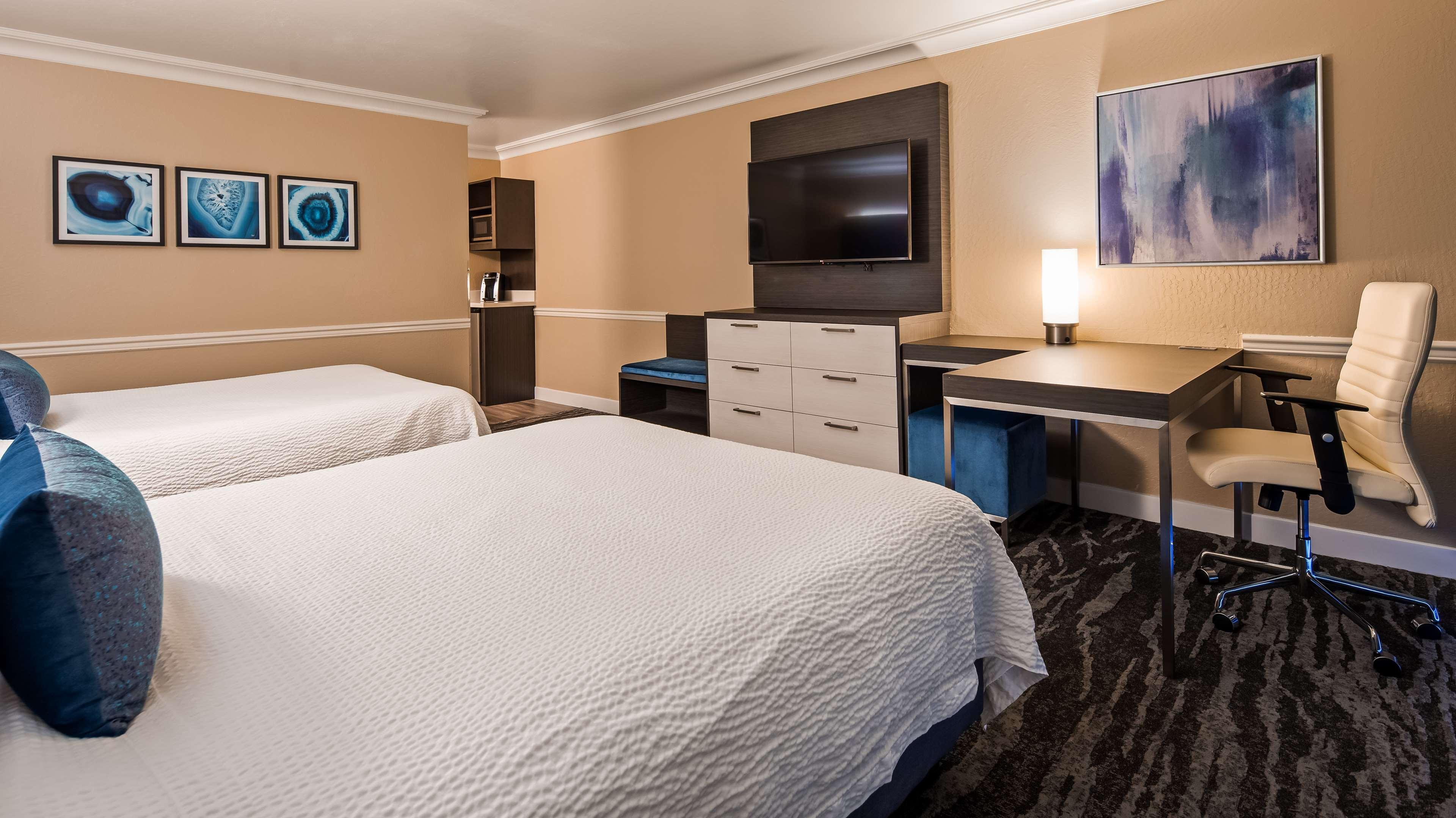 Best Western Plus Novato Oaks Inn Екстериор снимка