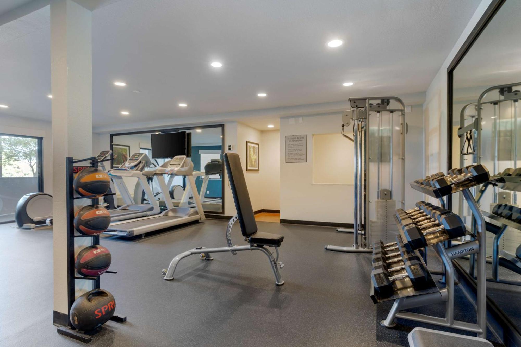 Best Western Plus Novato Oaks Inn Екстериор снимка