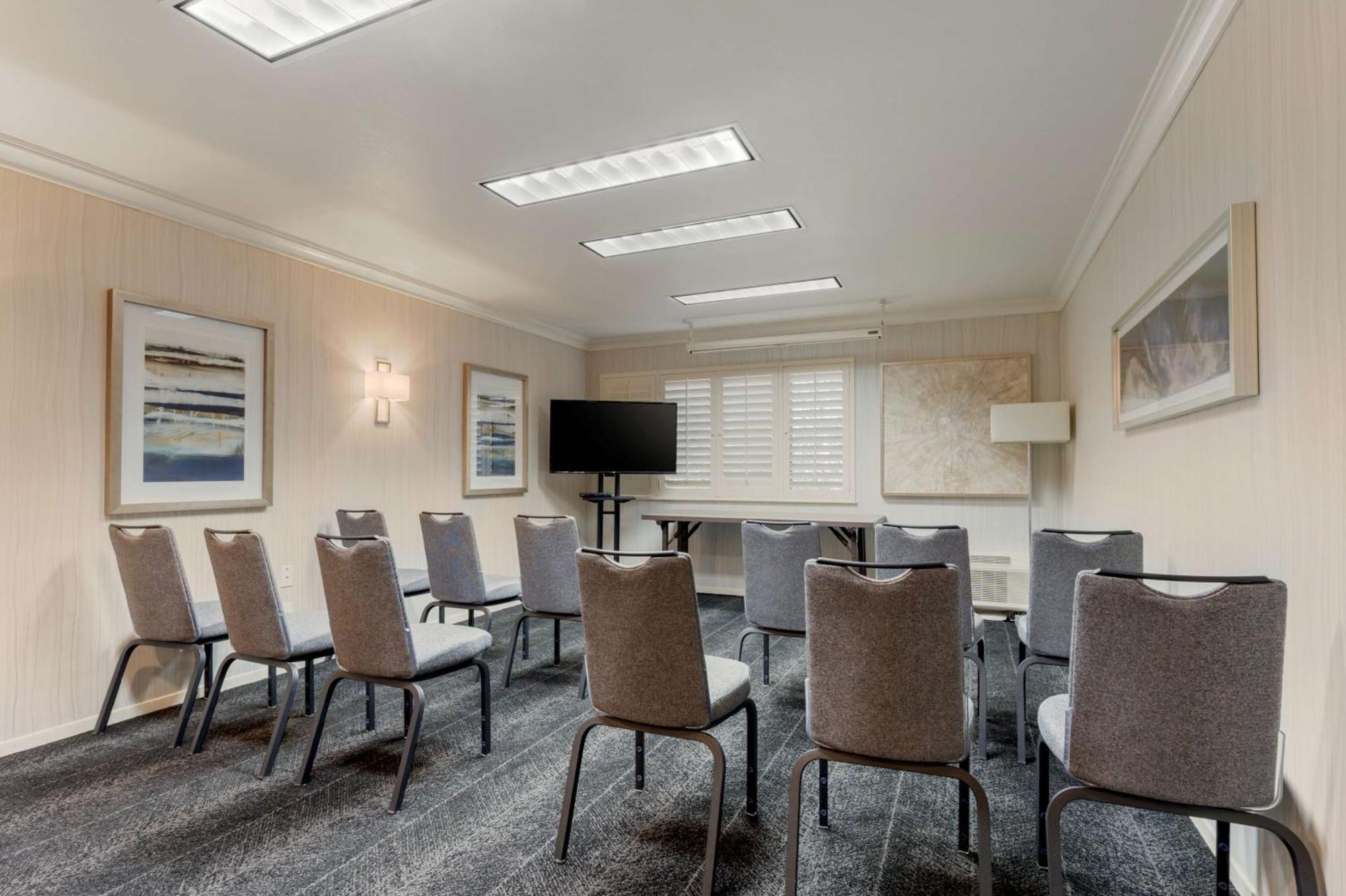 Best Western Plus Novato Oaks Inn Екстериор снимка