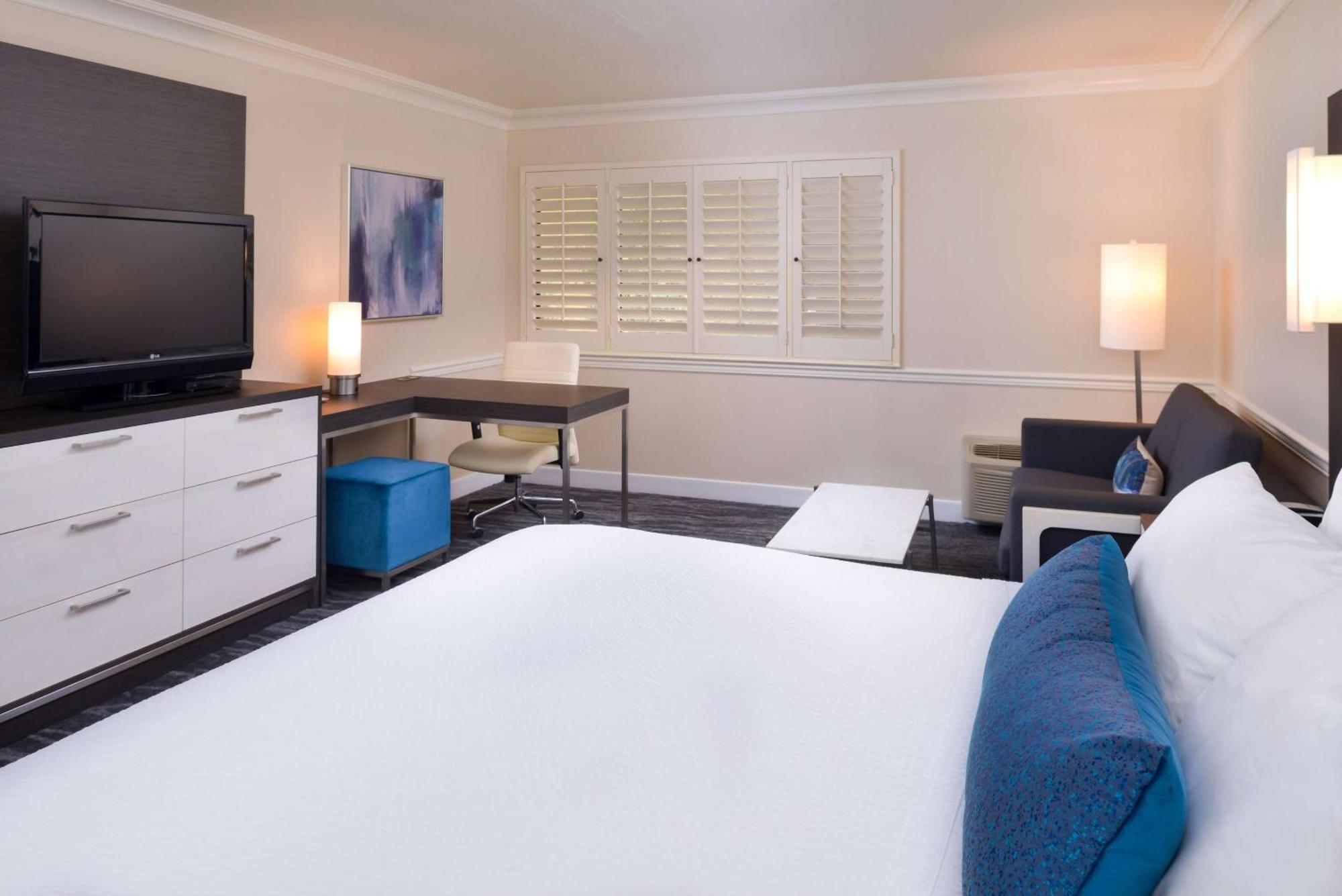 Best Western Plus Novato Oaks Inn Екстериор снимка